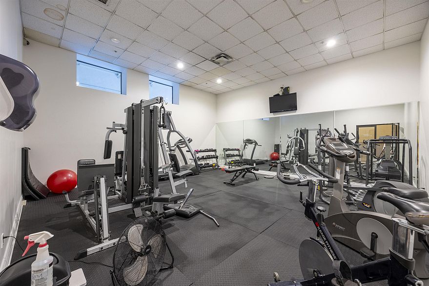 1509 1189 Howe Street