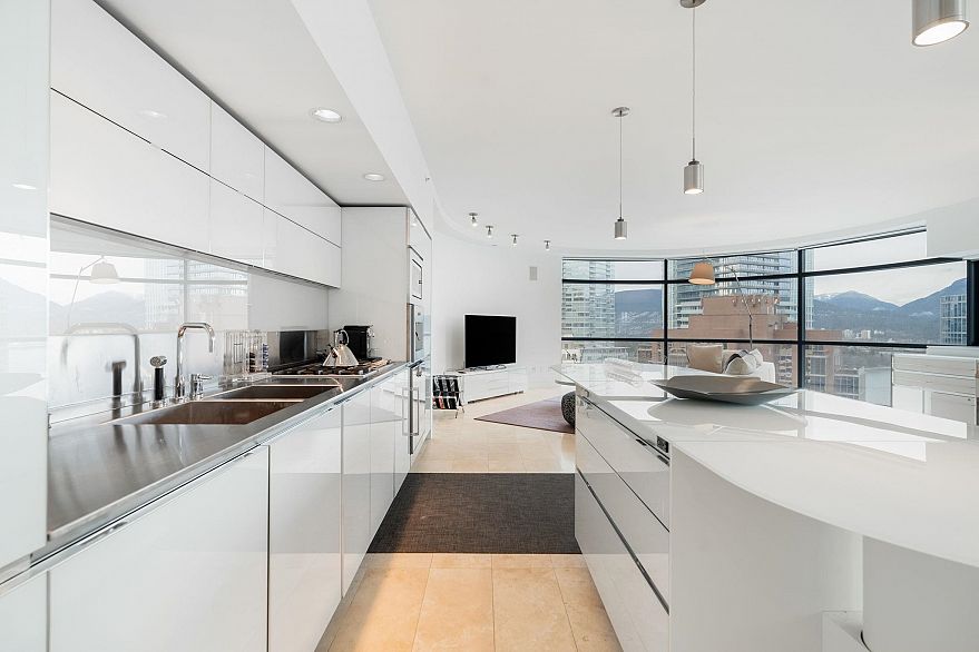 2401 838 W Hastings Street