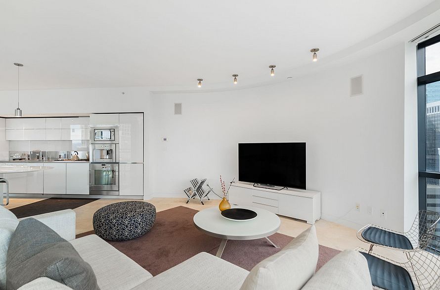 2401 838 W Hastings Street