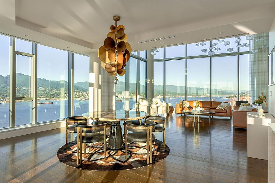 3101 277 Thurlow Street