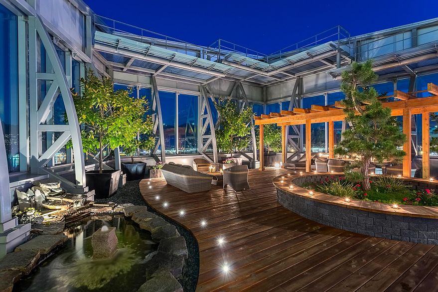 3101 277 Thurlow Street