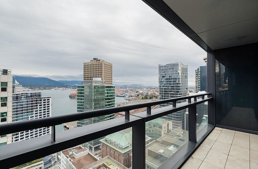 2401 838 W Hastings Street