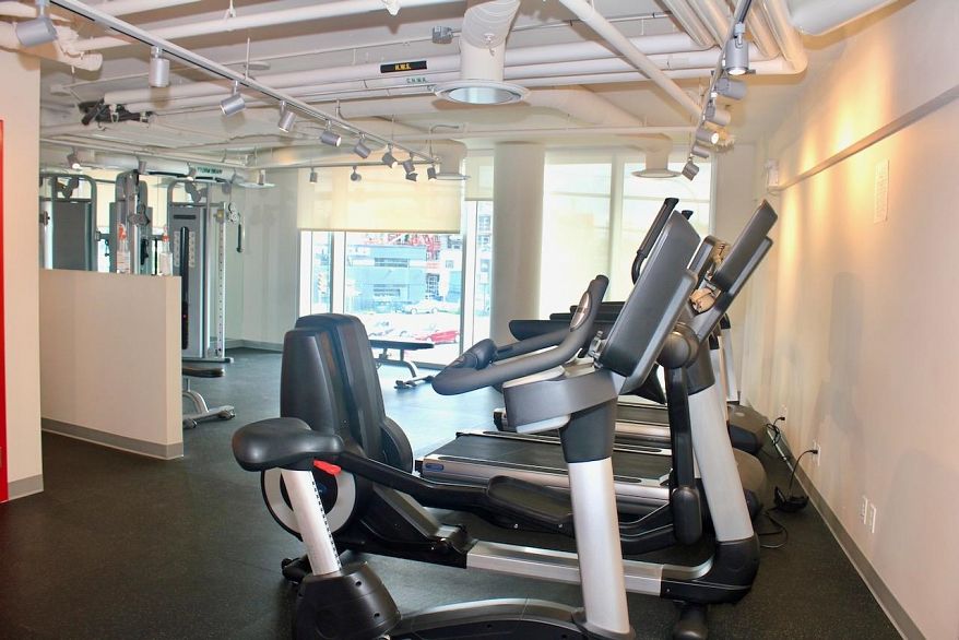 1014 180 E 2nd Avenue