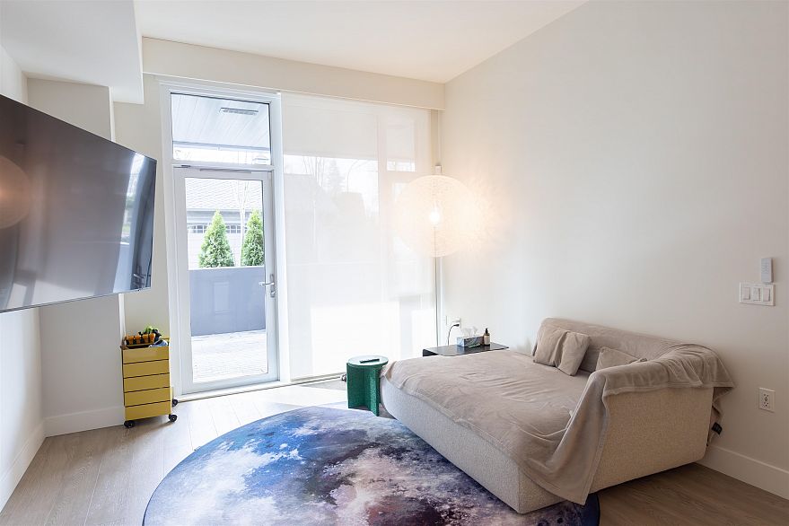 101 3636 W 39th Avenue