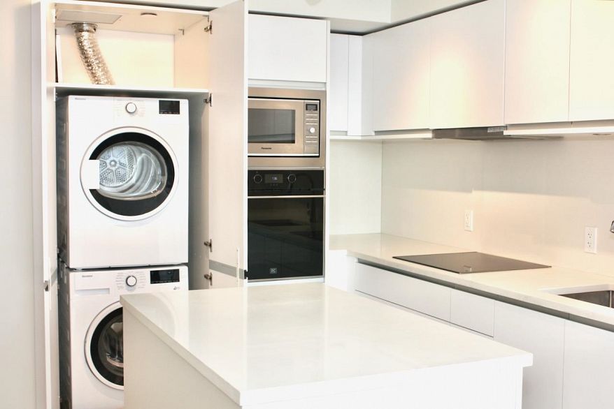 1014 180 E 2nd Avenue