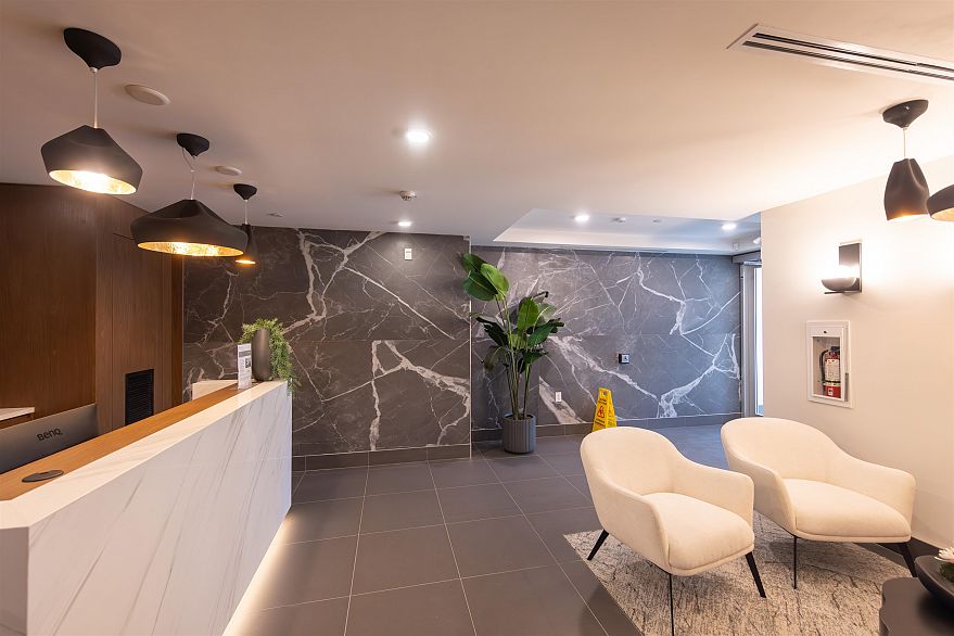 101 3636 W 39th Avenue