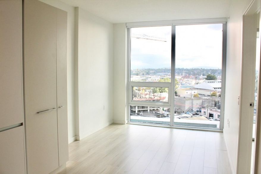 1014 180 E 2nd Avenue