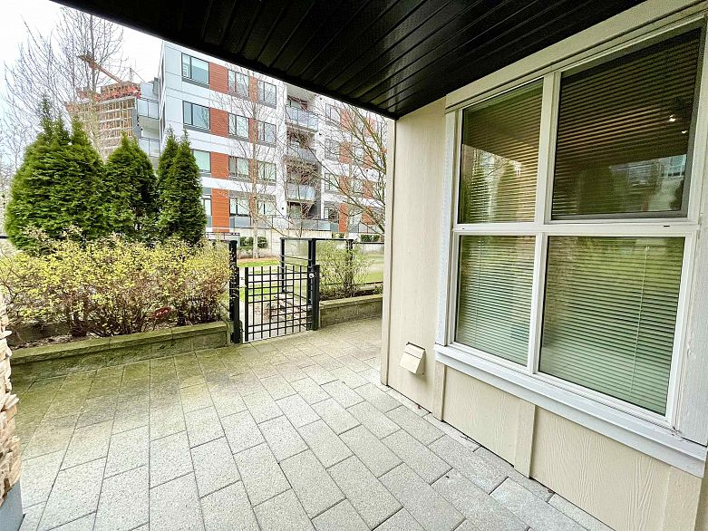 106 5928 Birney Avenue