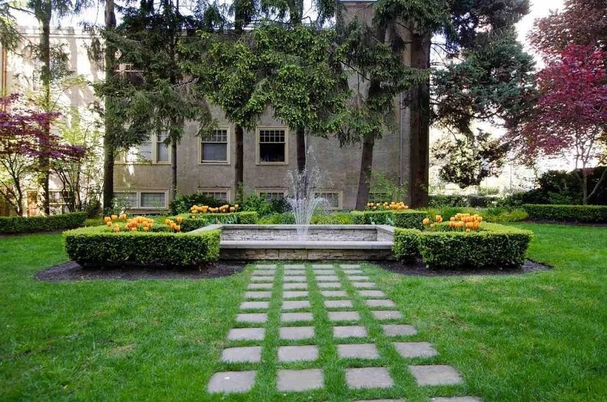 502 1850 Comox Street