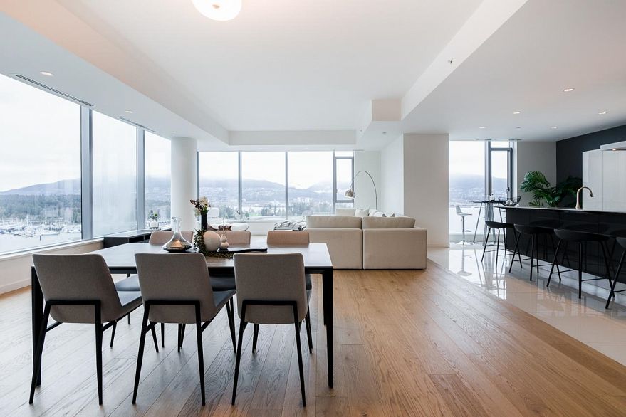 1601 277 Thurlow Street