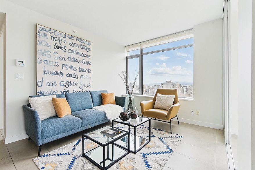 2306 1028 Barclay Street