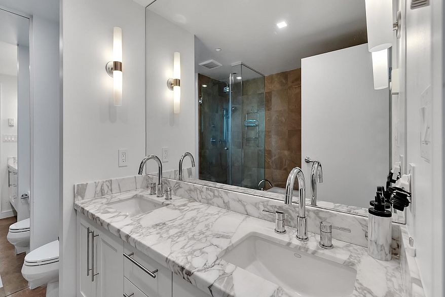 1904 1616 Bayshore Drive