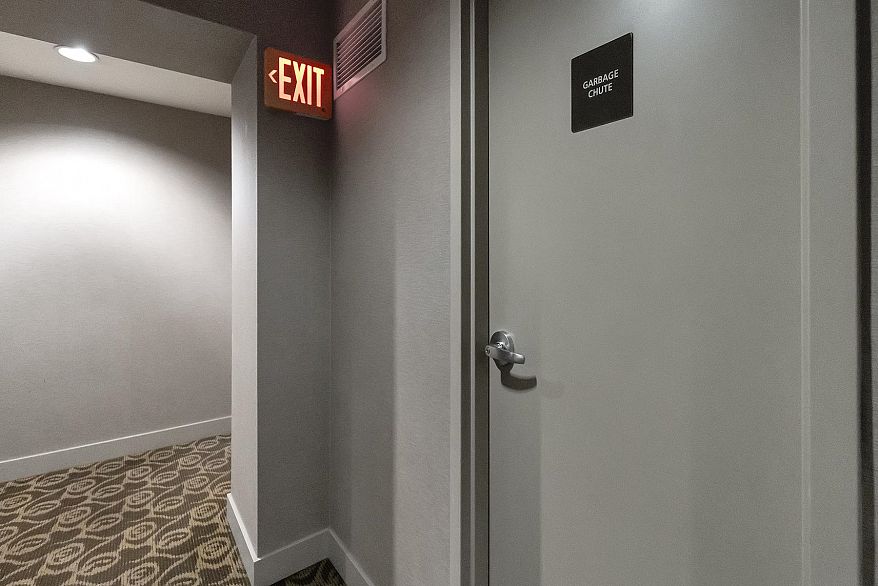 1904 1616 Bayshore Drive