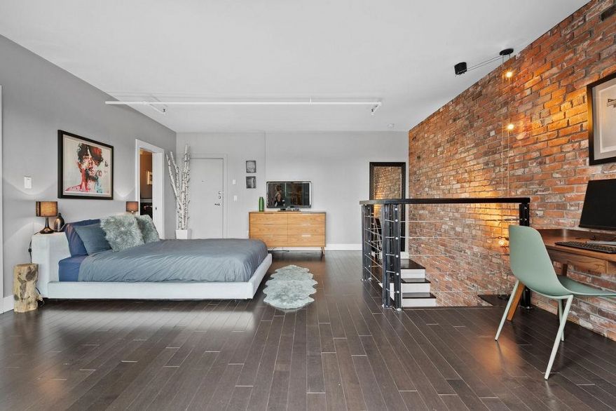 806 518 Beatty Street