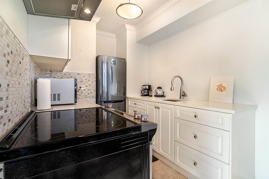 605 1251 Cardero Street