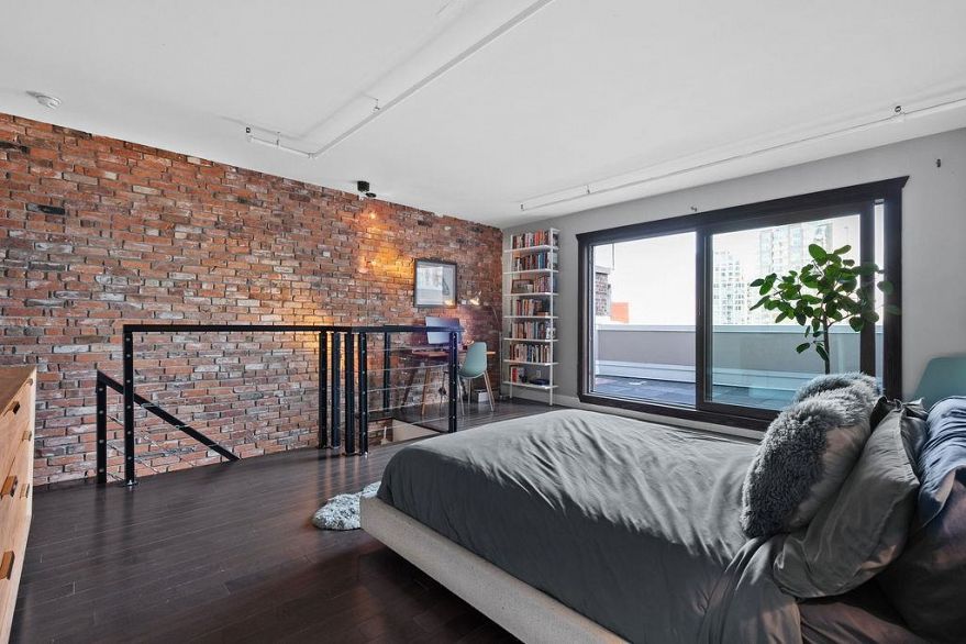 806 518 Beatty Street