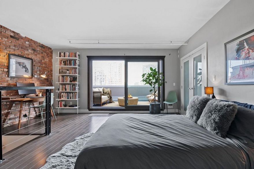 806 518 Beatty Street