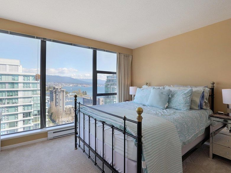 2406 1723 Alberni Street