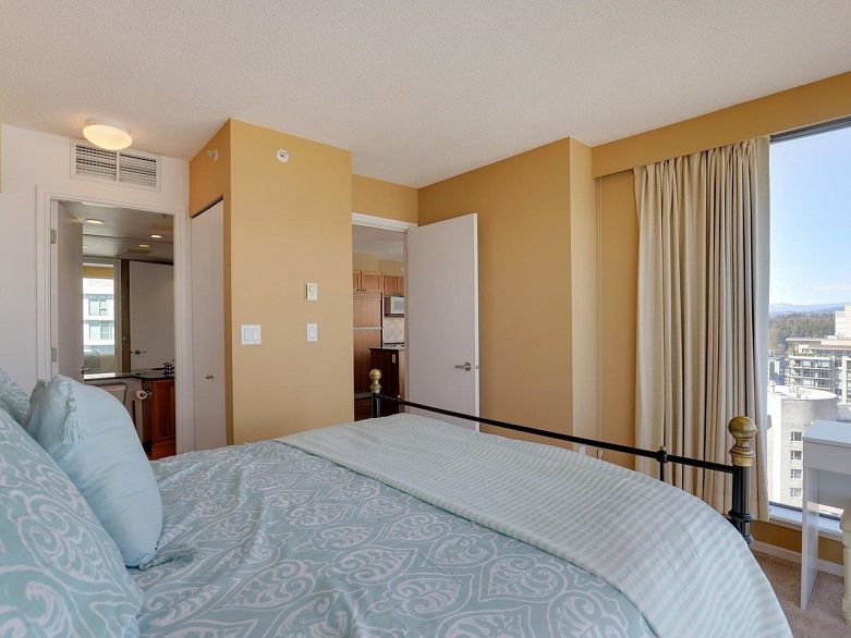 2406 1723 Alberni Street