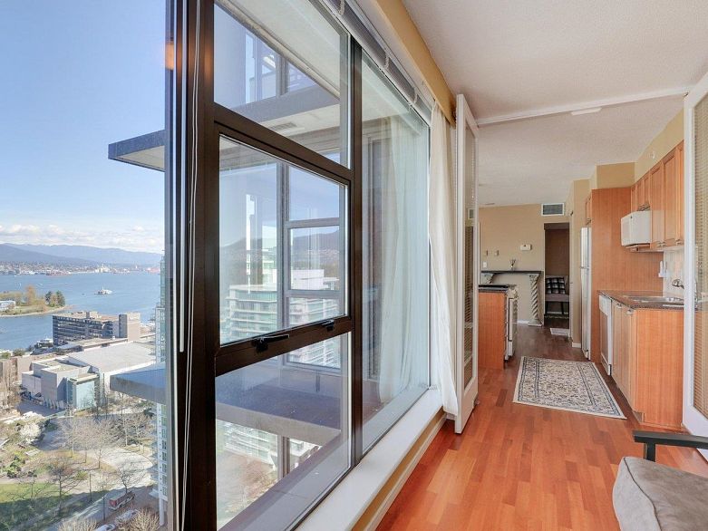 2406 1723 Alberni Street