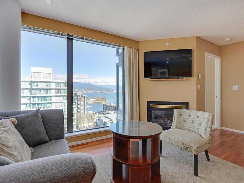 2406 1723 Alberni Street