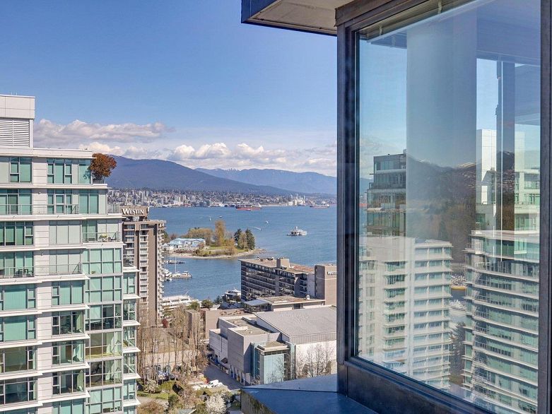 2406 1723 Alberni Street