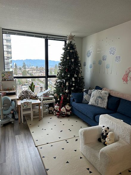 1507 3438 Vanness Avenue