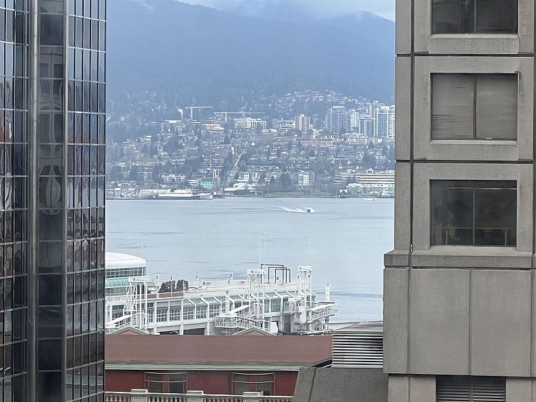 907 438 Seymour Street