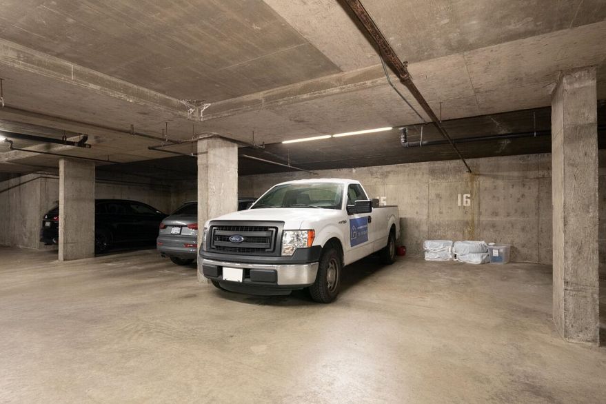 305 3680 W 7th Avenue