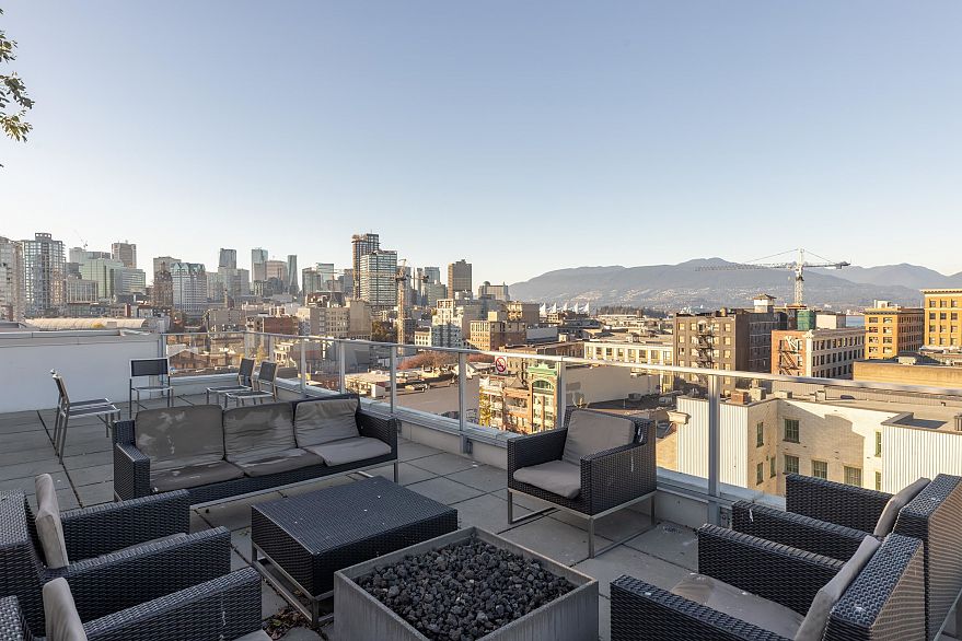 1006 189 Keefer Street