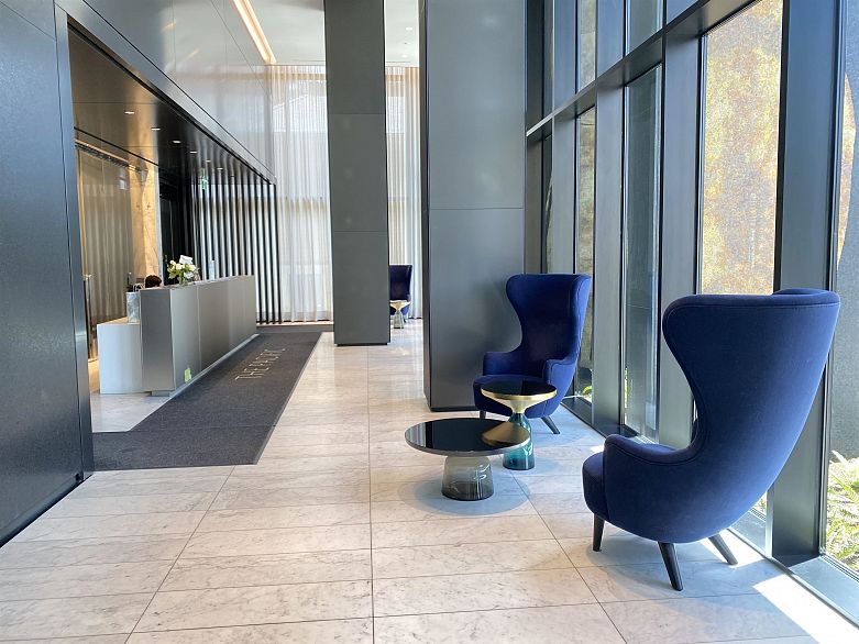 2301 889 Pacific Street