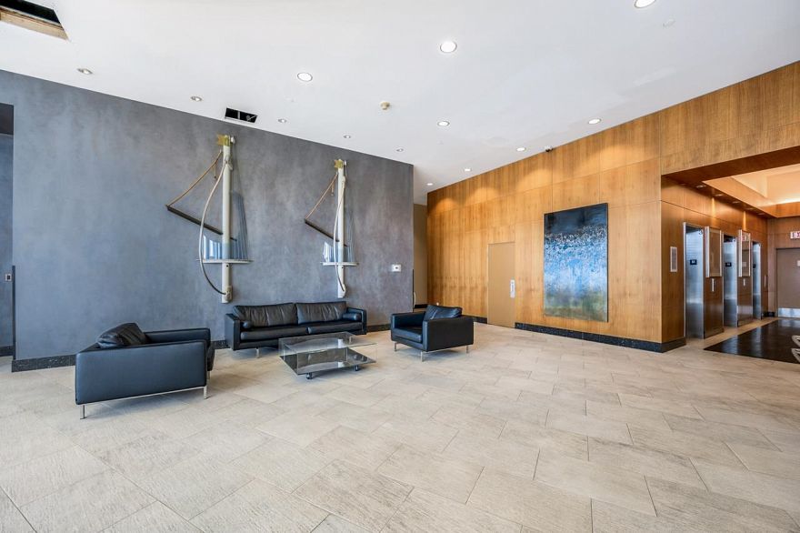 1901 1201 Marinaside Crescent