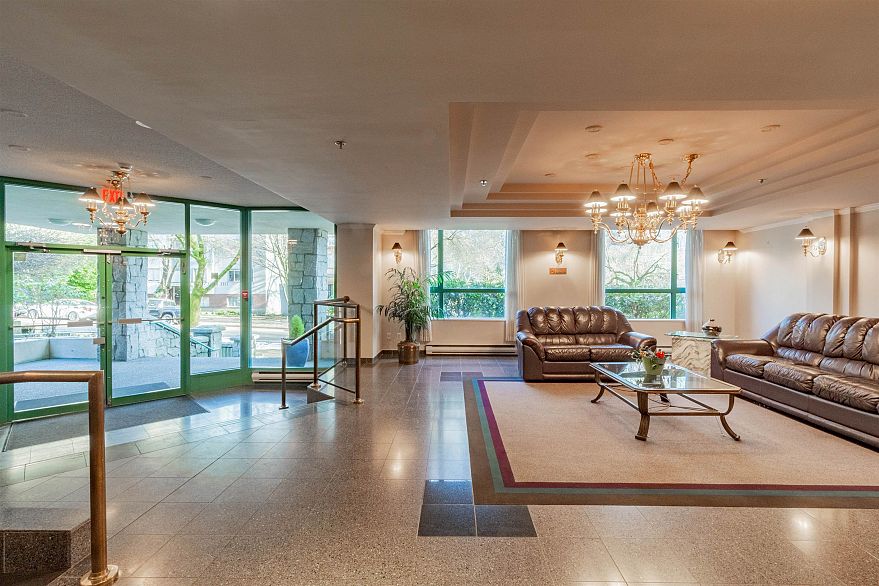 801 1132 Haro Street