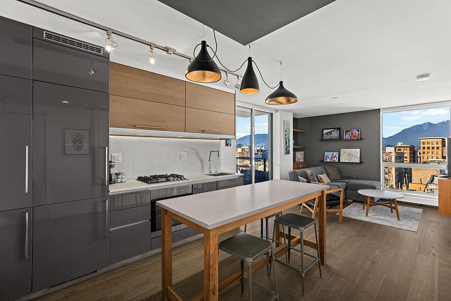 1006 189 Keefer Street