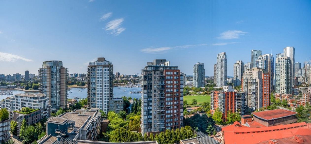 1901 1201 Marinaside Crescent