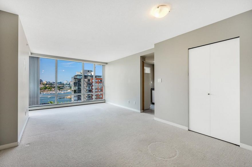 1901 1201 Marinaside Crescent