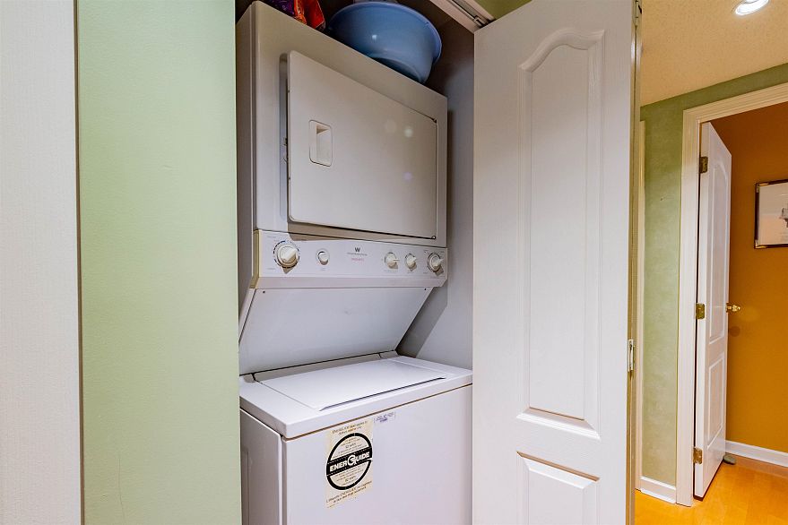 801 1132 Haro Street