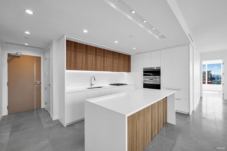 2104 885 Cambie Street