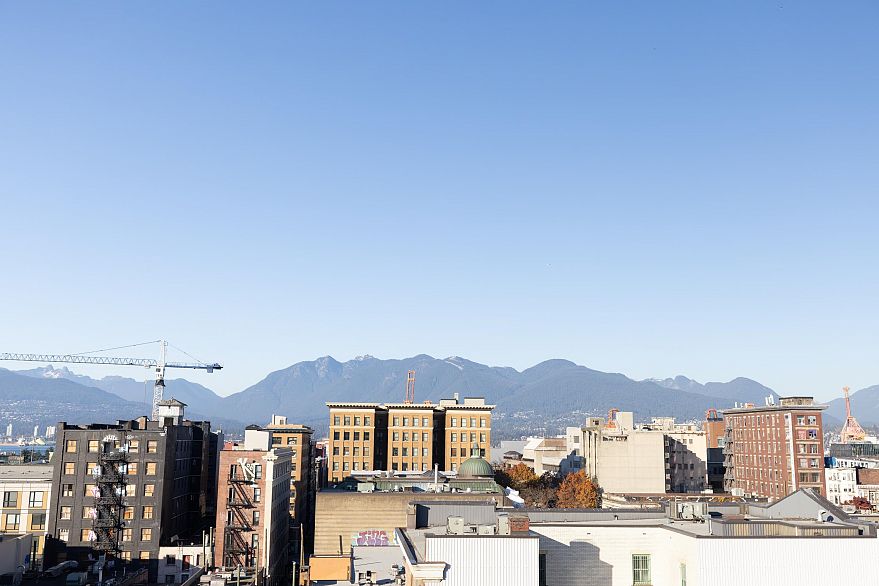 1006 189 Keefer Street