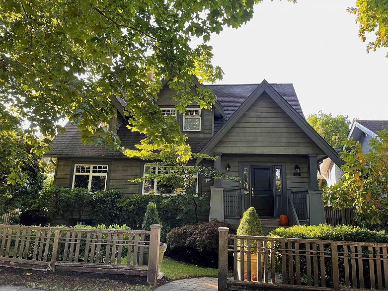 3726 W 33RD AVENUE, Vancouver BC V6N 2H5
