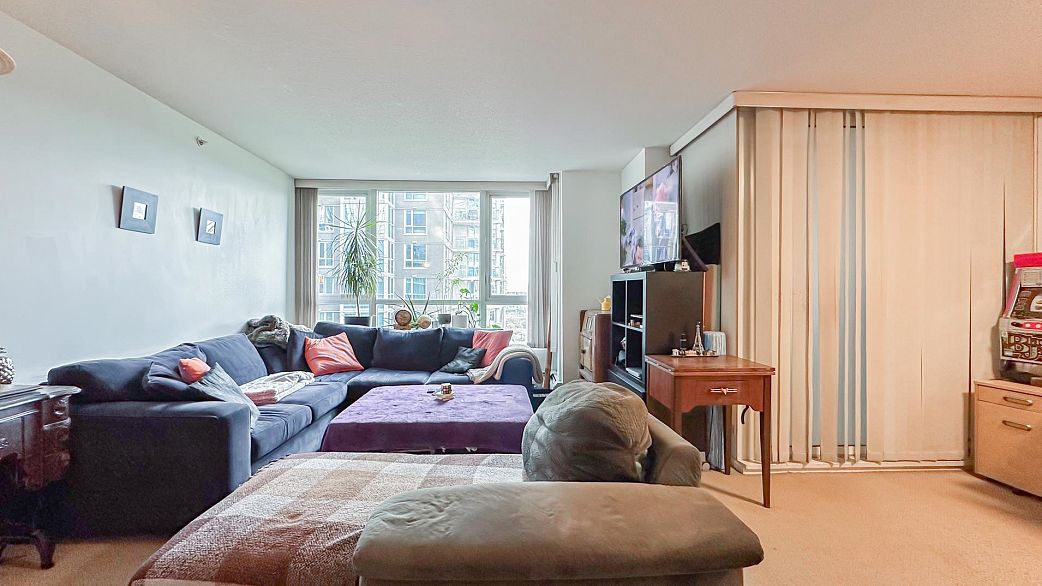 701 1318 Homer Street