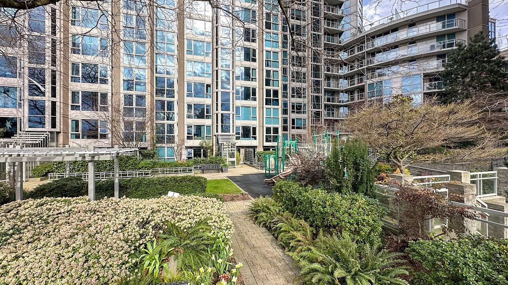 701 1318 Homer Street