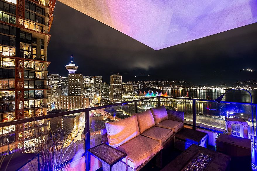 2909 108 W Cordova Street