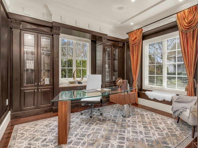 6037 Churchill Street