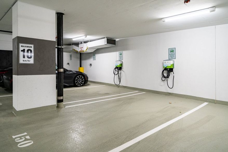 2603 620 Cardero Street