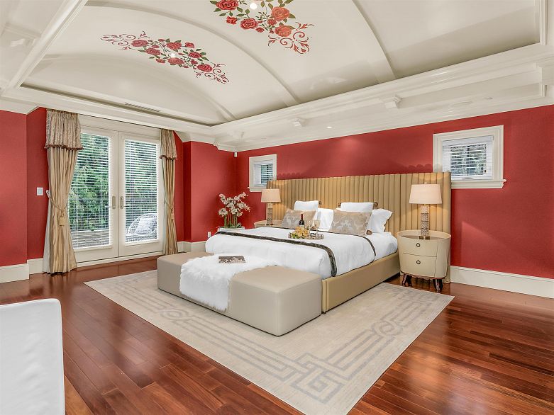 6037 Churchill Street