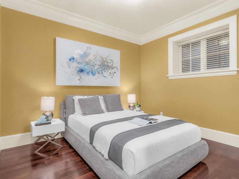 6037 Churchill Street