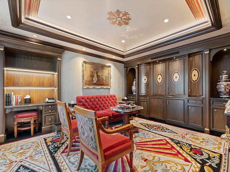 1B 1596 W 14th Avenue