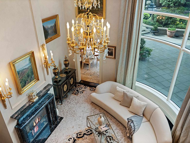 1B 1596 W 14th Avenue