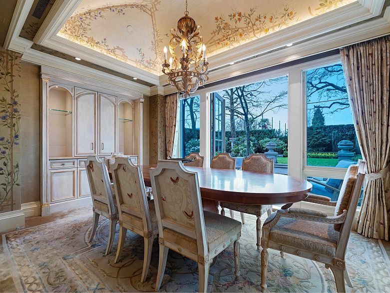 1B 1596 W 14th Avenue